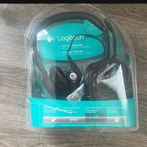 LogiTech headphone seat